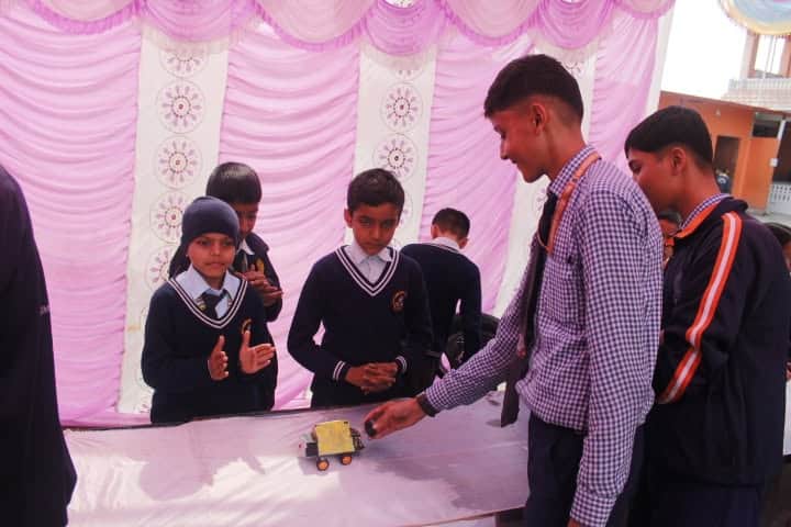 Regional Inter-School Science & Innovation Expo: Fostering Young Minds & Practical STEM — photograph 4